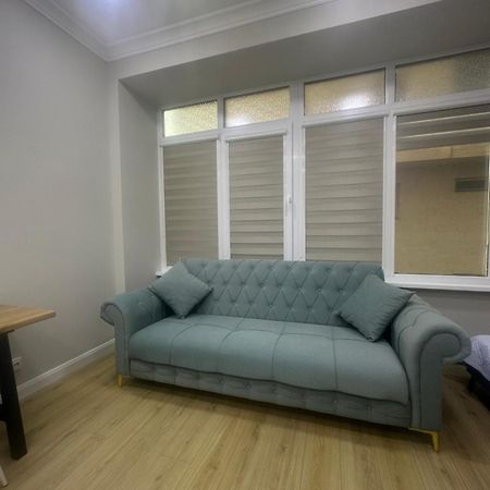 Comfortable Apartment In Central Of Almaty Exterior foto